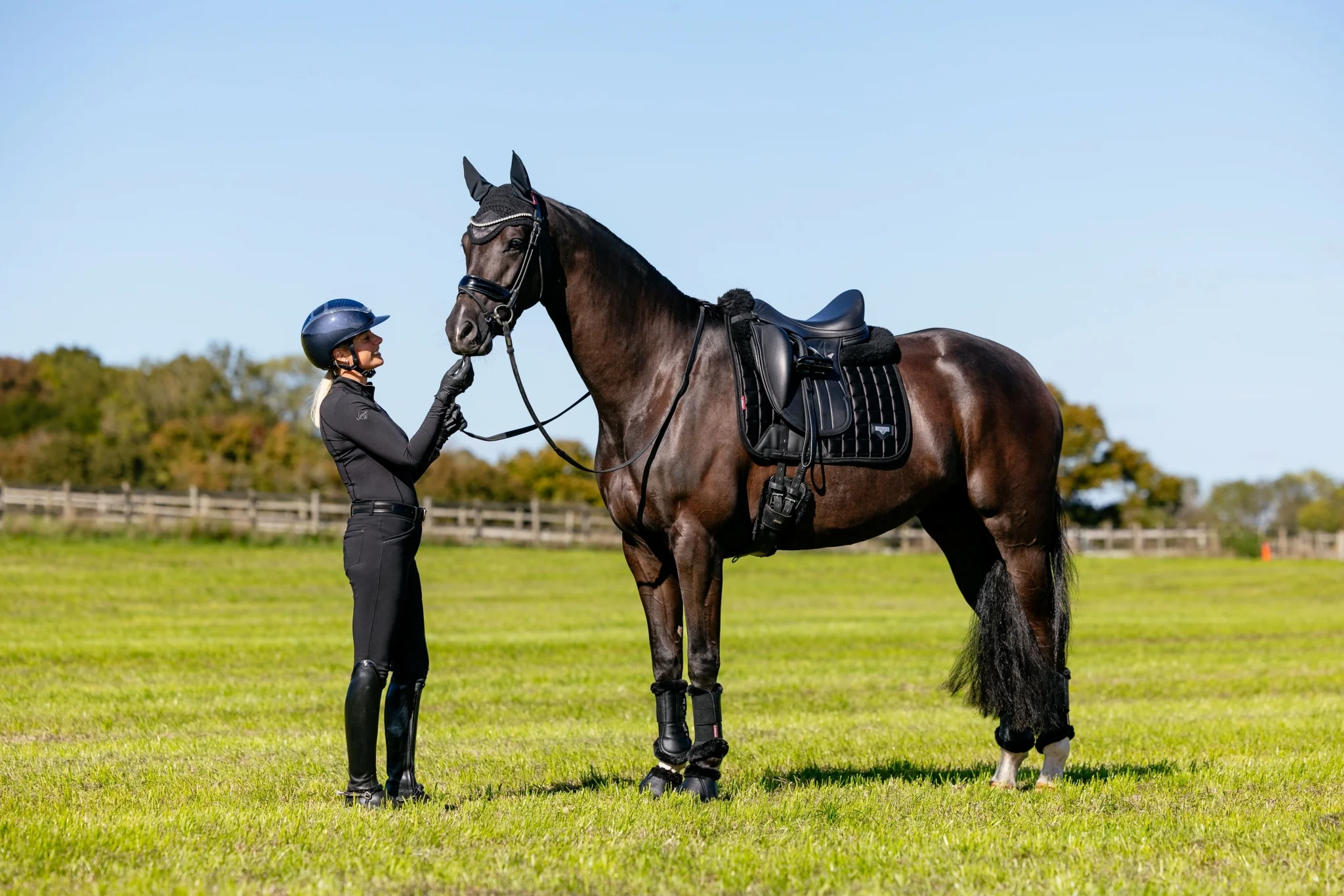10214-lemieux-loire-dressage-square-pad-9.webp Lemieux Loire Dressage Square Pad