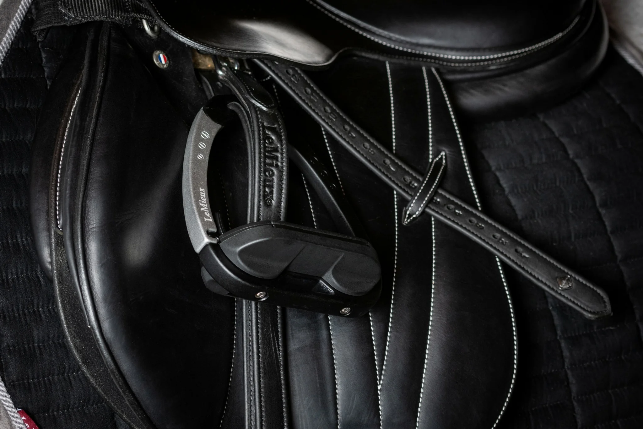 Lemieux Vector Stirrup Leathers