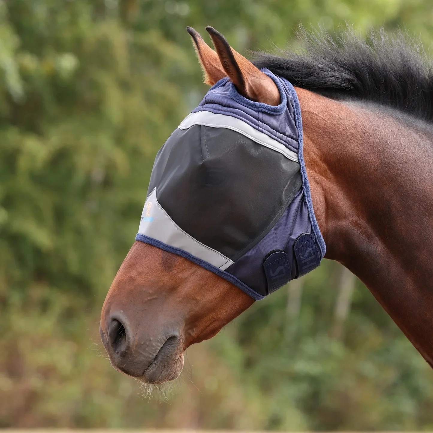 13017-shires-flyguard-pro-fine-mesh-fly-mask-with-ear-holes-5.webp Shires FlyGuard Pro Fine Mesh Fly Mask with Ear Holes