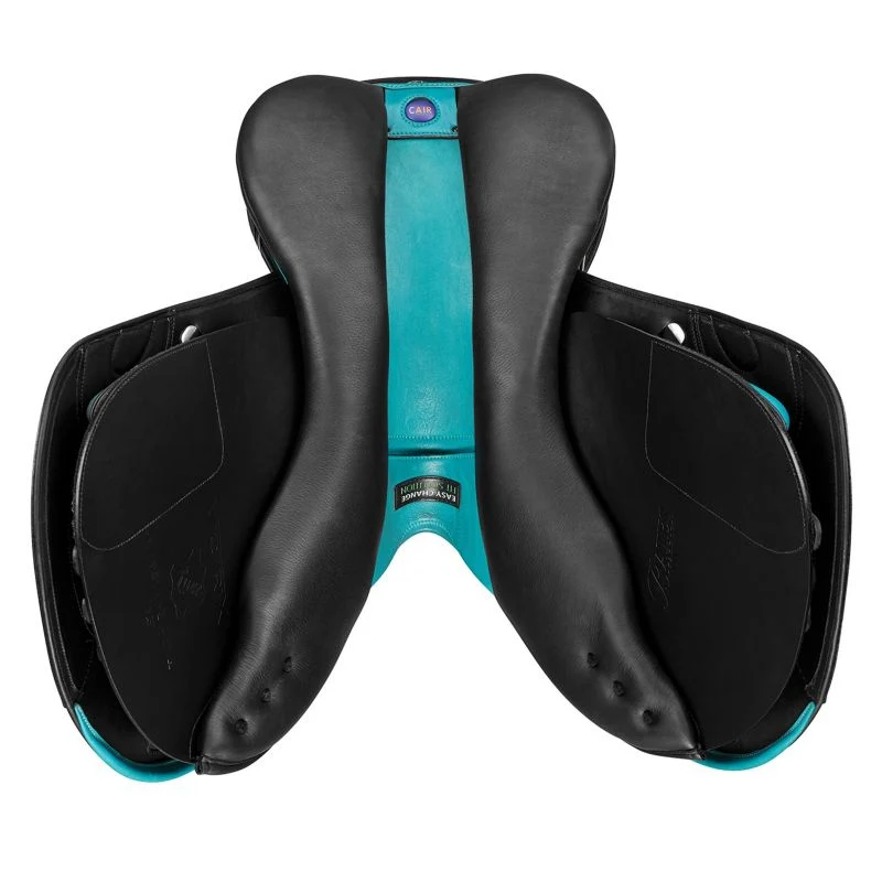 Bates Victrix Black CAIR Jump Saddle