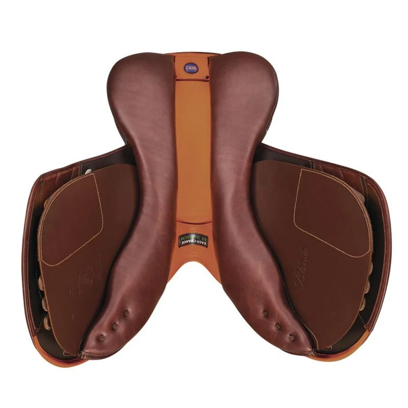 Bates Victrix Black CAIR Jump Saddle
