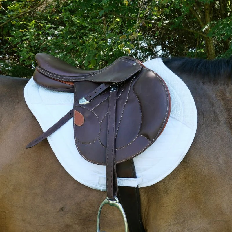 Bates Victrix Black CAIR Jump Saddle