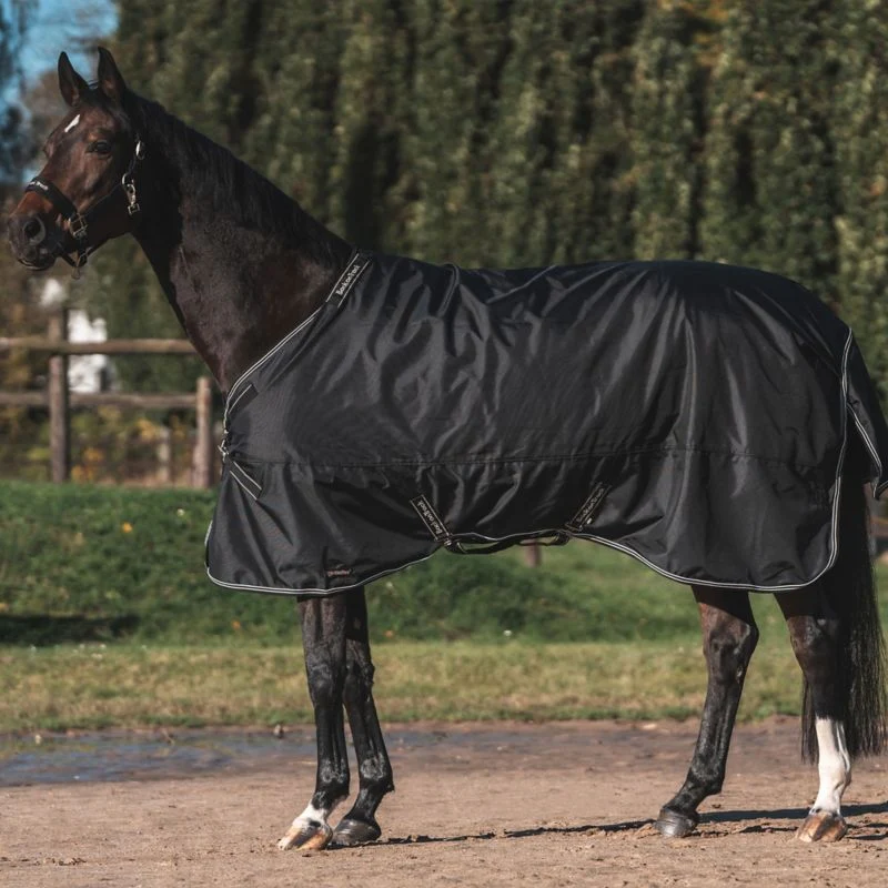 1760-bot-obsidian-turnout-with-neck-cover-150g-3.webp BOT Obsidian Turnout with Neck Cover 150g