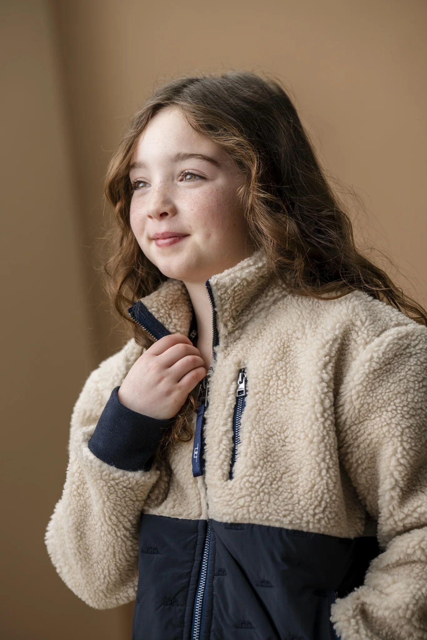 17727-aa-kids-lori-zip-borg-fleece-2.webp AA Kids Lori Zip Borg Fleece