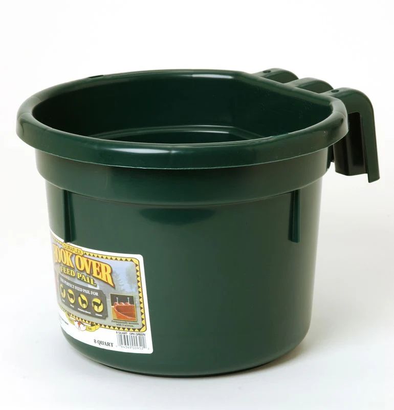 8 Quart Hook Over Feed Pail