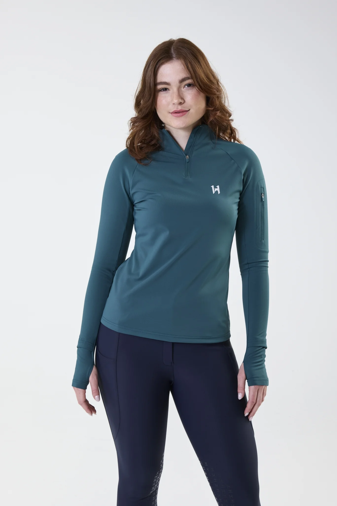 5627-horseware-strive-winter-1-4-zip-top-2.webp Horseware Strive Winter 1/4 Zip Top