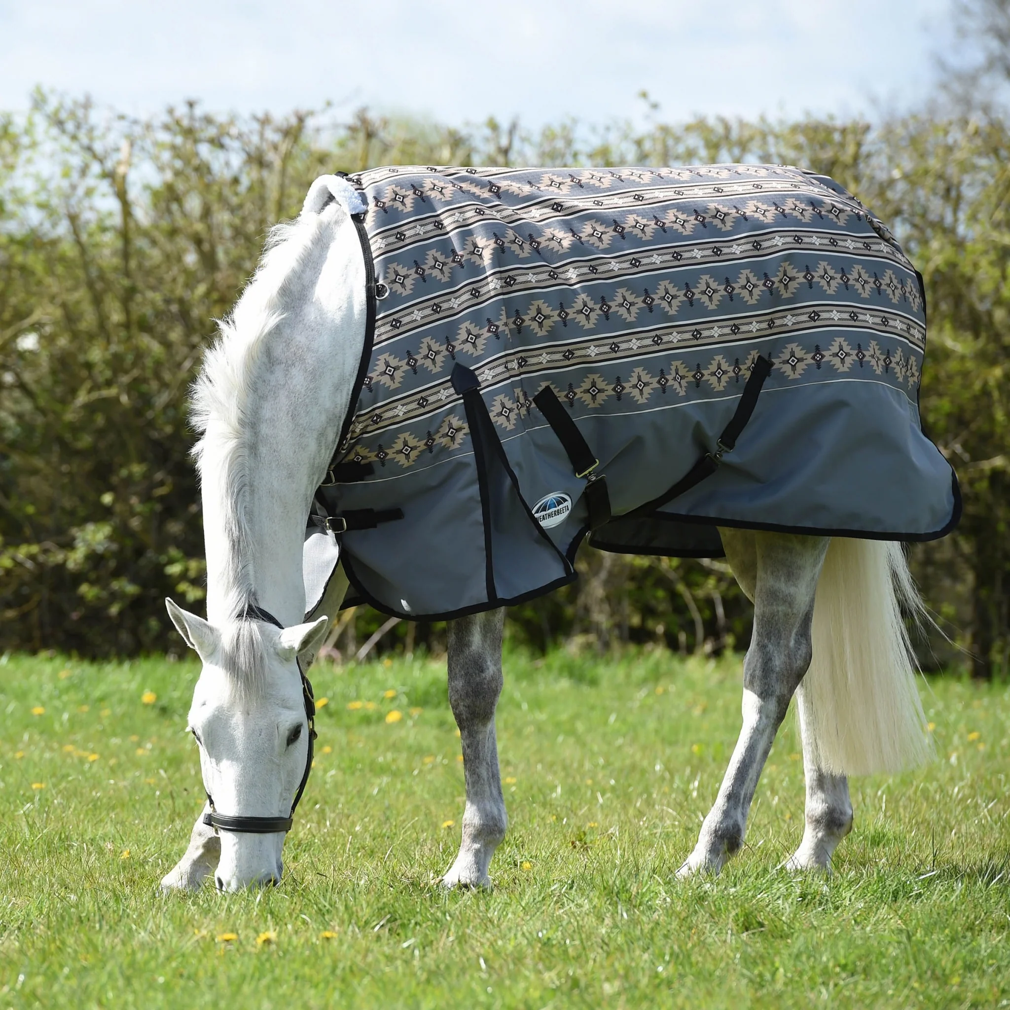6655-weatherbeeta-comfitec-essential-standard-neck-lite-tunrout-6.webp Weatherbeeta ComFiTec Essential Standard Neck Lite Tunrout