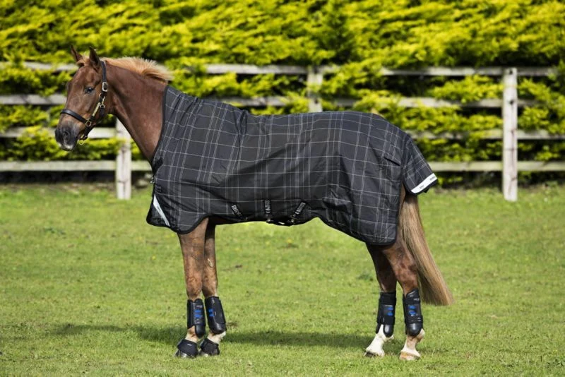 8266-rhino-wug-turnout-blanket-100g-4.webp Rhino Wug Turnout Blanket 100g