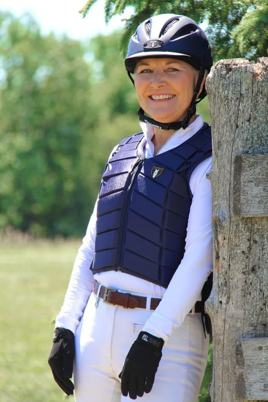 8358-tipperary-sportage-8500-riding-helmet-9.webp Tipperary Sportage 8500 Riding Helmet